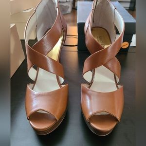 Michael Kors Ariel Platform